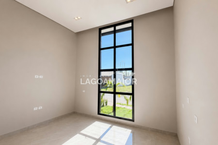 Casa à venda com 3 quartos no condomínio Residencial Costa Leste, Três Lagoas - MS