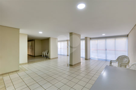 Apartamento à venda com 3 quartos, sendo 1 suíte, em Chácara Santo Antônio (zona Sul), São Paulo, SP