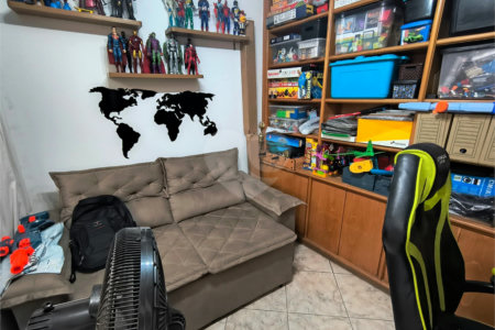 Casa à venda com 3 quartos, sendo 1 suíte, no condomínio Vila Panamericana, São Paulo - SP