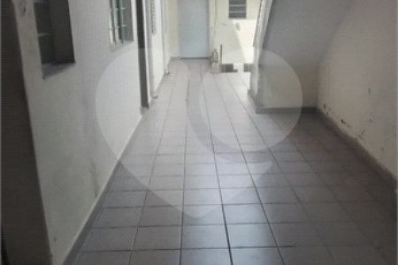 Sobrado à venda com 5 quartos em Jardim Japão, São Paulo, SP