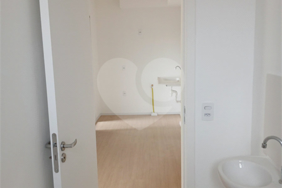 Apartamento à venda com 2 quartos em Vila Pereira Barreto, São Paulo, SP
