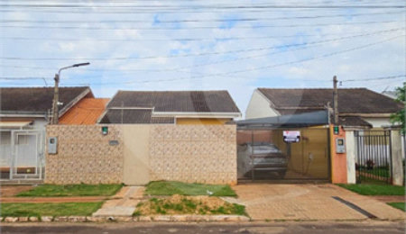 Casa à venda com 3 quartos, sendo 1 suíte,  em Vila Ferroviária III, Ponta Porã, MS