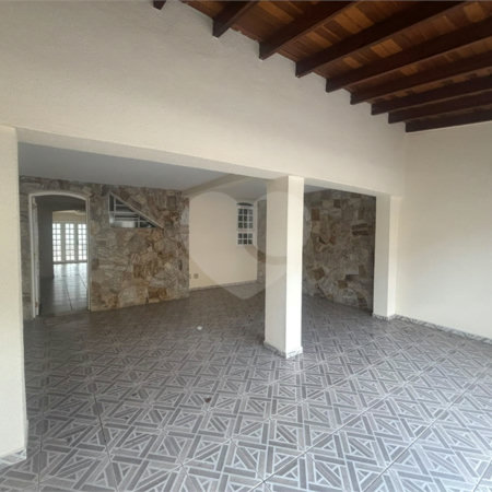 Casa à venda com 3 quartos, sendo 1 suíte, em Vila Boaventura, Jundiaí, SP