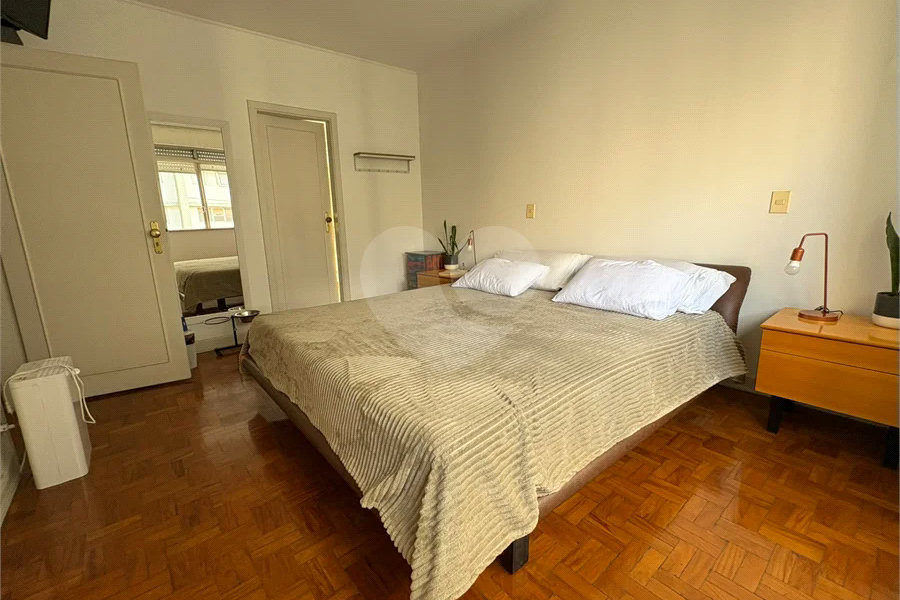 Apartamento Amplo e Mobiliado, 3 Dormitórios, 2 Vagas, Próximo à Paulista