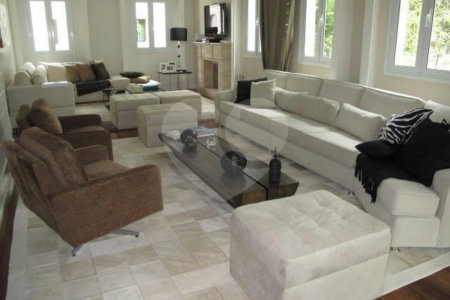 Casa à venda ou para alugar com 4 suítes no condomínio Villa Imperial, São Paulo - SP
