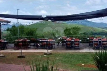 Terreno à venda no Centro, Piracaia, SP