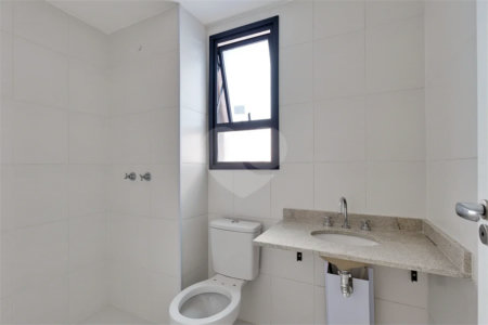 Apartamento à venda com 2 suítes em Santo Amaro, São Paulo, SP