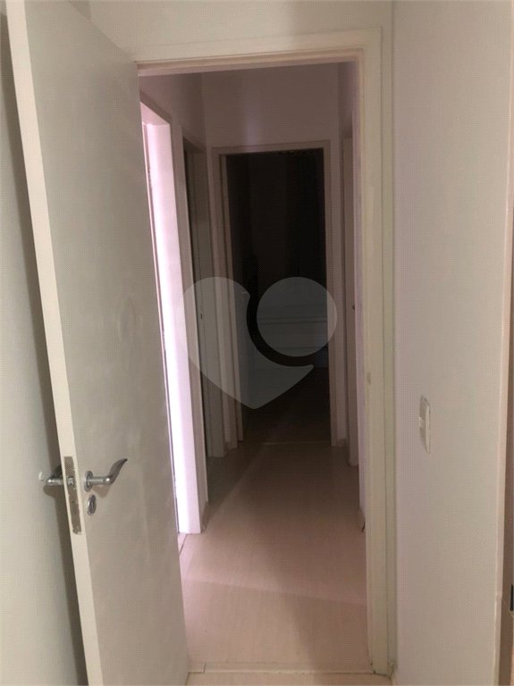 Casa à venda ou para alugar com 4 quartos, sendo 1 suíte, no condomínio Village Jardim Versailles, Jundiaí - SP