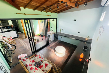 Casa à venda com 2 quartos no condomínio Villa Itália, Vinhedo - SP