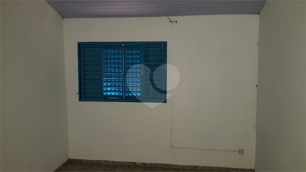 Chácara à venda com 3 quartos, sendo 1 suíte, no Centro, Araçoiaba da Serra, SP
