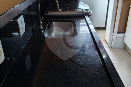 Apartamento à venda com 3 quartos, sendo 1 suíte,  no Centro, São Bernardo do Campo, SP