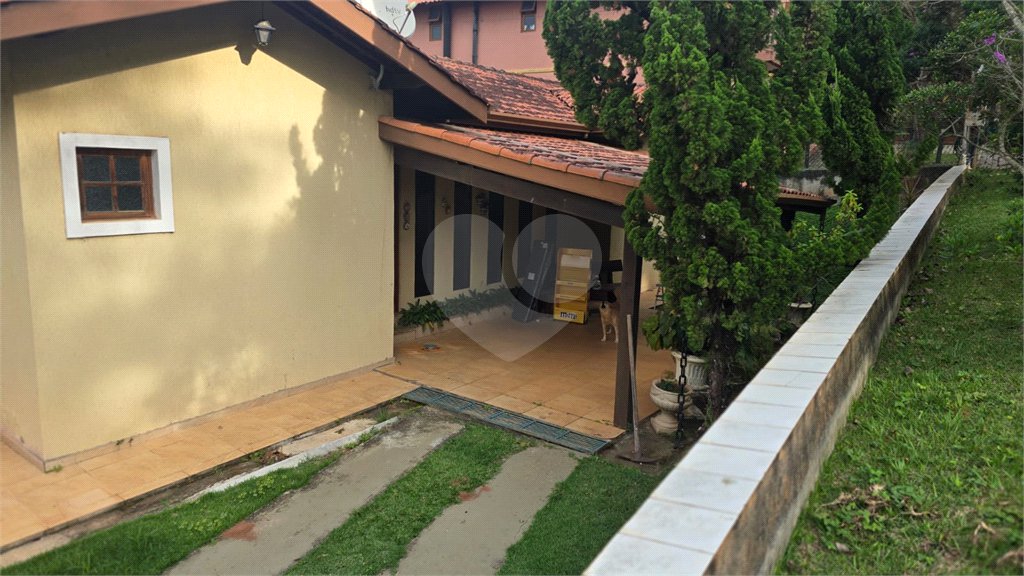 Casa à venda com 3 suítes em Condomínio Portal dos Nobres, Atibaia, SP