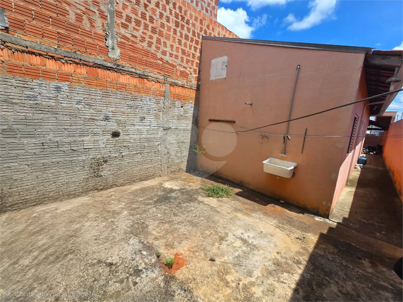 Casa à venda com 2 quartos em Vila Carvalho, Itapetininga, SP