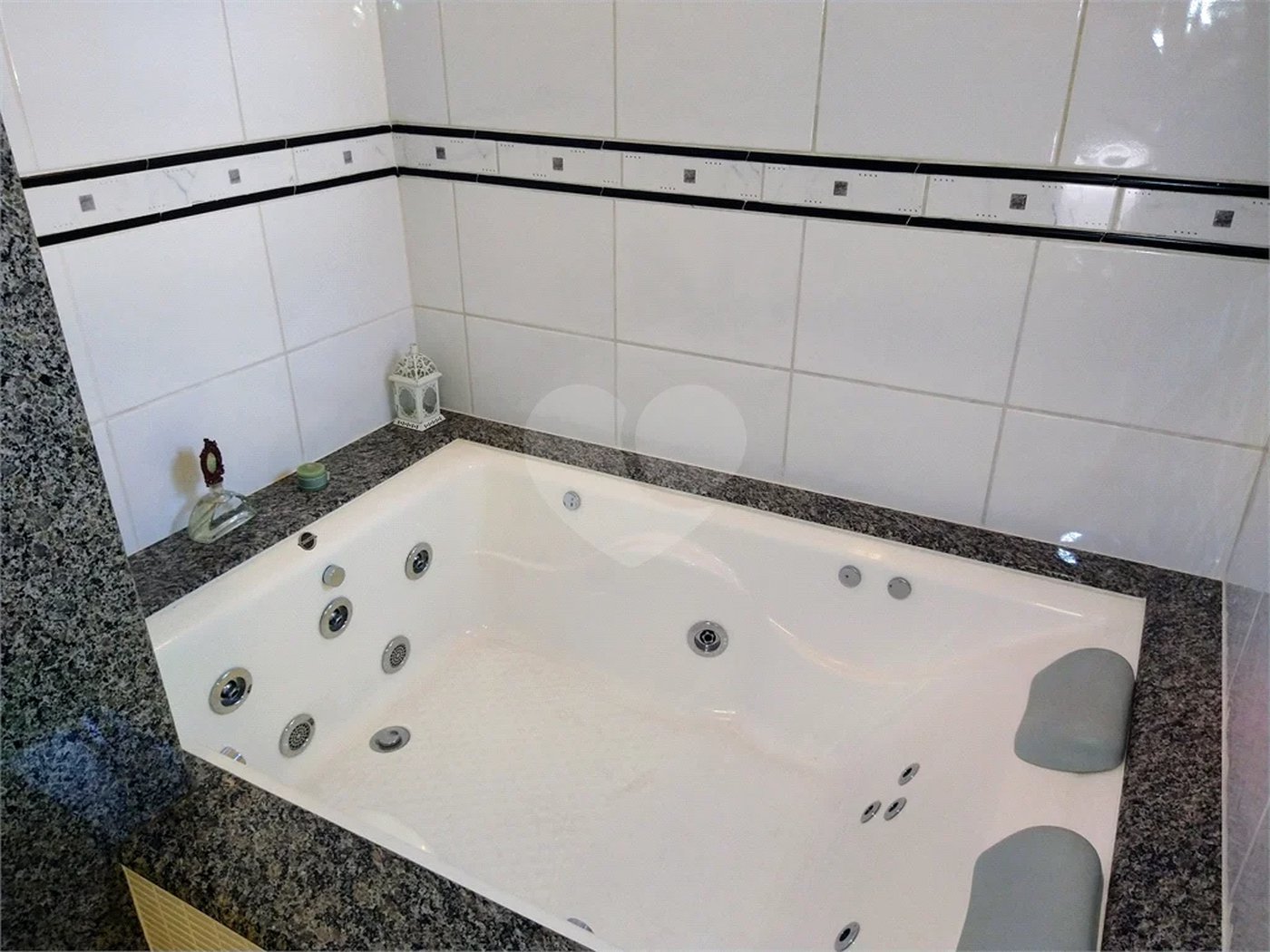 Casa à venda com 3 quartos, sendo 1 suíte, em Parque Vitória, São Paulo, SP