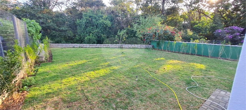 Casa à venda com 3 suítes no condomínio Reserva dos Vinhedos, Louveira - SP