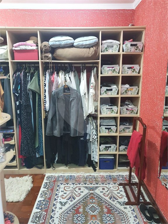 Casa à venda ou para alugar com 4 suítes em Vila Machado, Mairiporã, SP