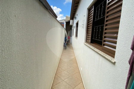 Casa Térrea à venda com 3 quartos, sendo 1 suíte, em Wanel Ville, Sorocaba, SP