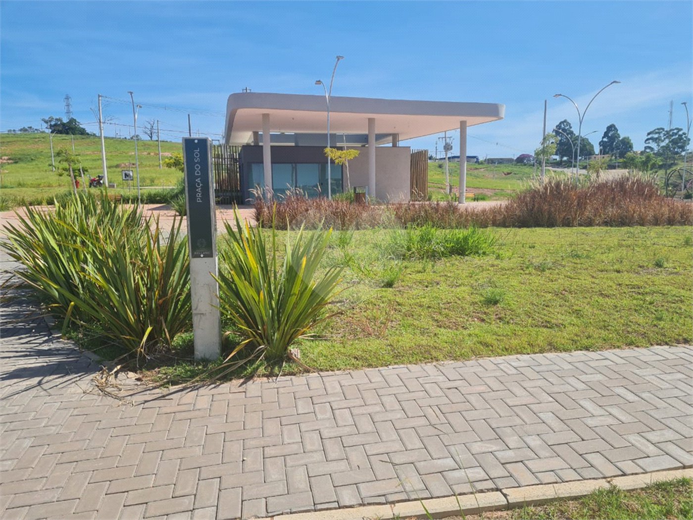 Terreno à venda no condomínio Residencial Reserva Bellano, Itatiba - SP