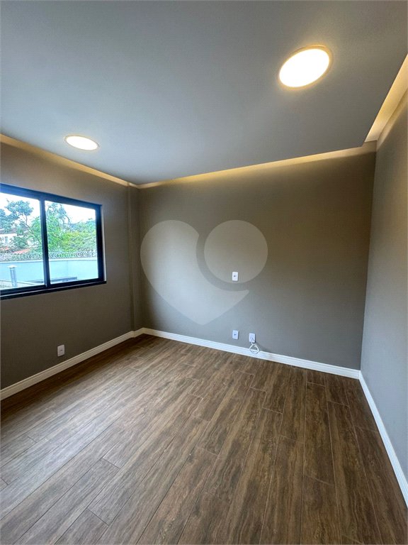 Casa à venda com 5 quartos, sendo 4 suítes, no condomínio Grand Park, Rio de Janeiro - RJ