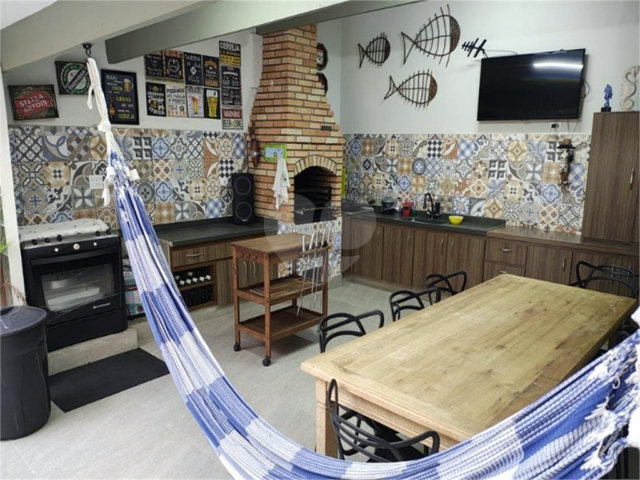 Sobrado à venda com 3 quartos, sendo 2 suítes,  em Tucuruvi, São Paulo, SP