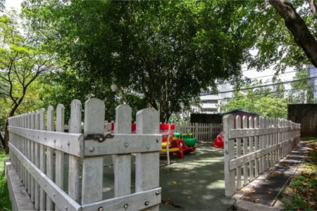 Cobertura à venda com 4 quartos, sendo 1 suíte,  em Jardim Londrina, São Paulo, SP