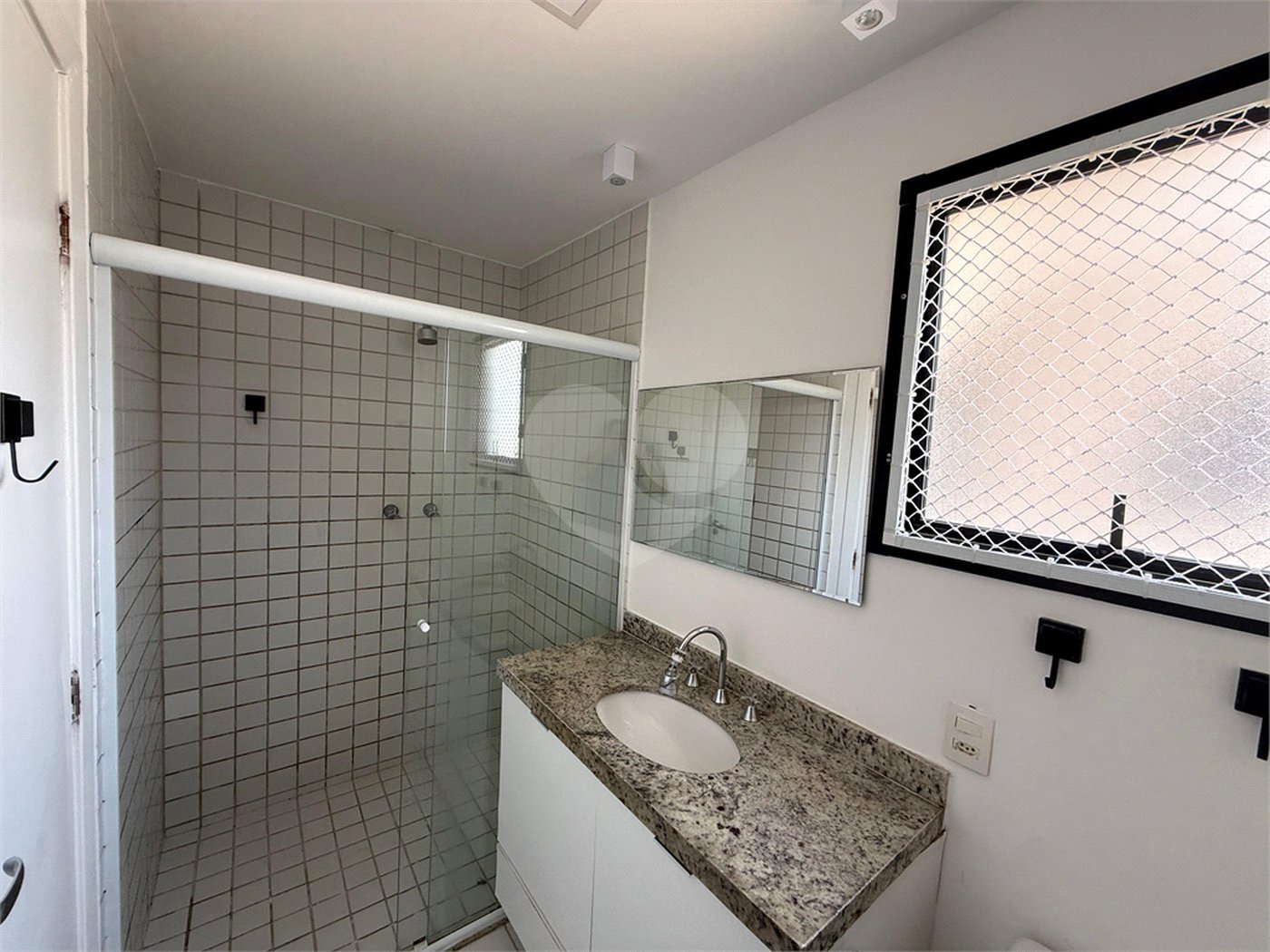 Apartamento à venda com 3 quartos, sendo 1 suíte, em Vista Alegre, Vinhedo, SP
