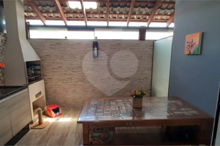 Casa à venda com 3 quartos, sendo 1 suíte,  no condomínio Liberty, Mogi das Cruzes - SP