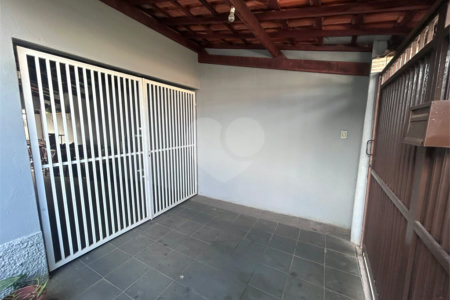 Casa à venda com 2 quartos em Jardim Fogaça, Itapetininga, SP