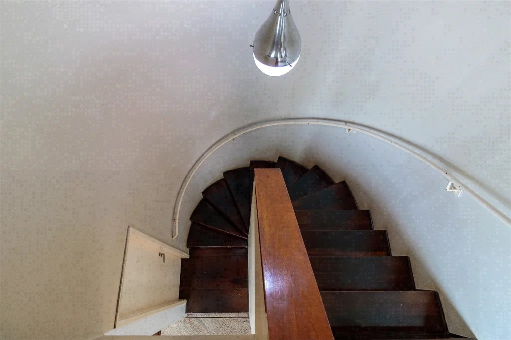 Casa à venda com 4 quartos, sendo 3 suítes, em Jardim Panorama, São Paulo, SP