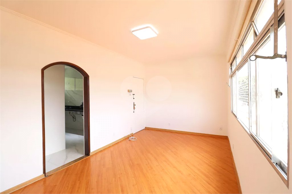 Apartamento à venda com 2 quartos em Tremembé, São Paulo, SP