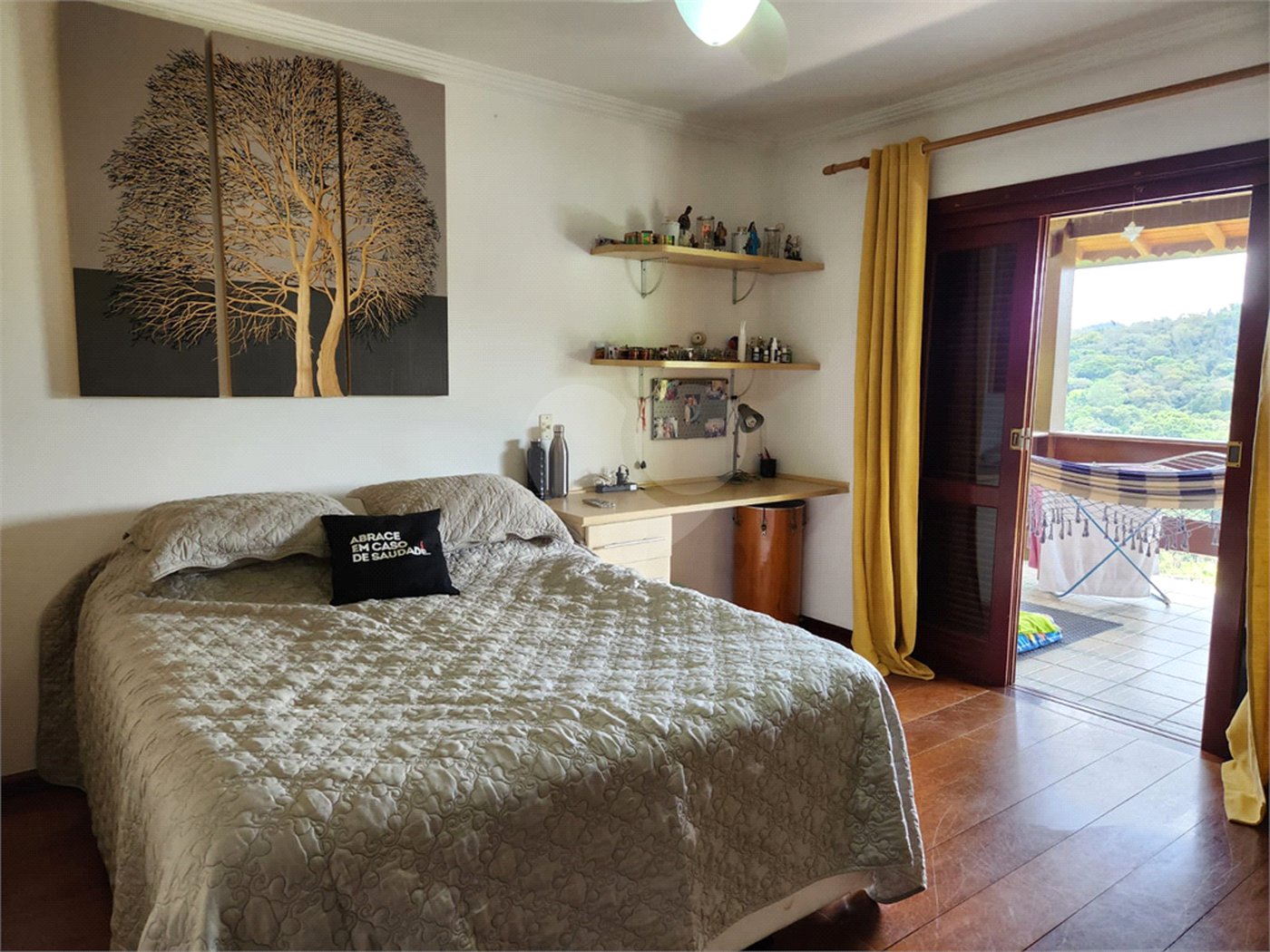 Casa à venda com 5 suítes no condomínio Suíça da Cantareira, Mairiporã - SP