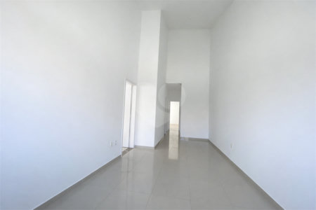 Casa à venda com 3 quartos, sendo 1 suíte,  no condomínio Bella Vista, Sorocaba - SP