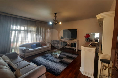 Casa de Vila à venda com 3 quartos, sendo 1 suíte, em City Campo Grande, São Paulo, SP