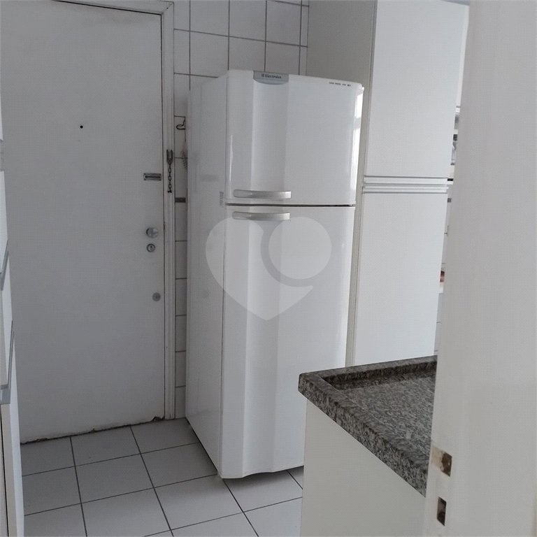 Apartamento à venda com 3 quartos, sendo 1 suíte,  em Pinheiros, São Paulo, SP