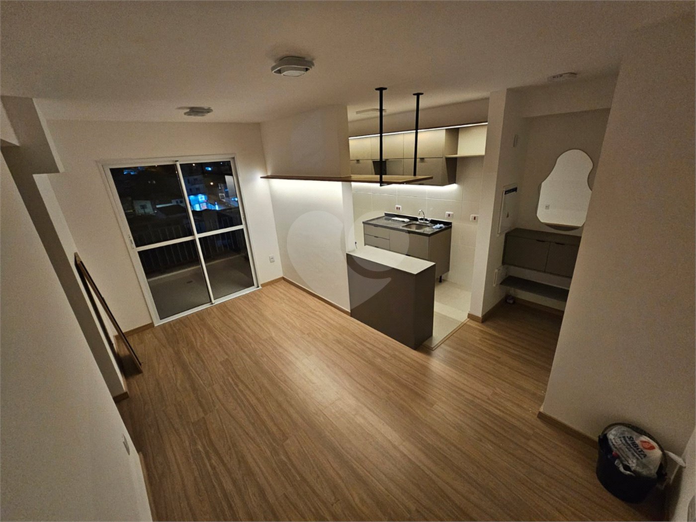 Apartamento para alugar com 2 quartos, sendo 1 suíte,  em Vila Oliveira, Mogi das Cruzes, SP