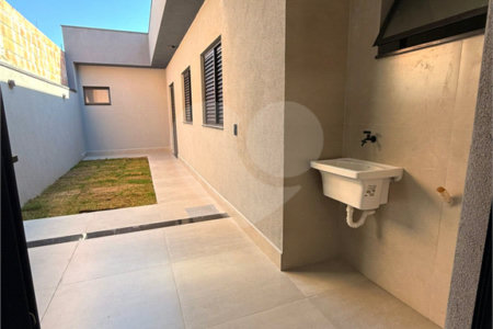 Casa à venda com 3 quartos, sendo 1 suíte, em Jardim Marambaia II, Jundiaí, SP