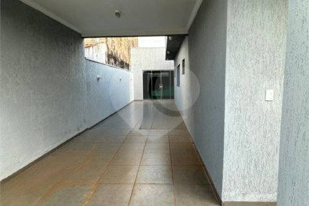 Casa à venda com 3 quartos, sendo 2 suítes, em Residencial Ponta Porã I, Ponta Porã, MS