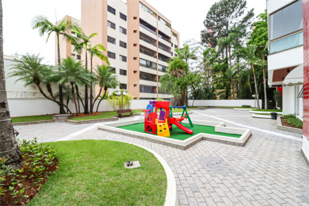Apartamento à venda com 4 quartos, sendo 2 suítes, em Vila Morumbi, São Paulo, SP