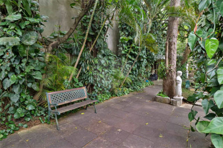 Casa Térrea à venda com 4 quartos, sendo 2 suítes, em Jardim Europa, São Paulo, SP