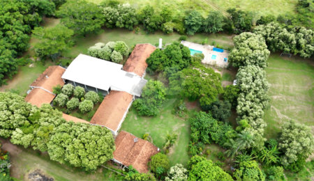 Chácara à venda com 10 quartos, sendo 2 suítes,  em Loteamento San Fernando Valley, São José do Rio Preto, SP