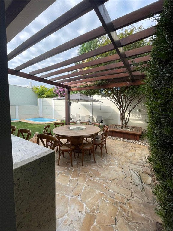 Casa à venda com 3 suítes no condomínio Villagio Di Verona, Vinhedo - SP