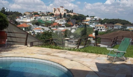 Sobrado à venda com 3 quartos, sendo 2 suítes,  em Jardim São Bento, São Paulo, SP
