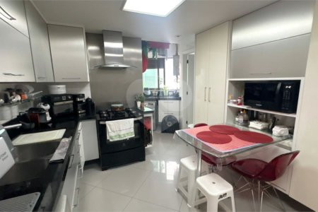 Apartamento à venda com 3 suítes em Lagoa, Rio de Janeiro, RJ