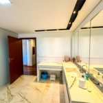 Apartamento à Venda no Centro de São Carlos - com 3 Suítes.
