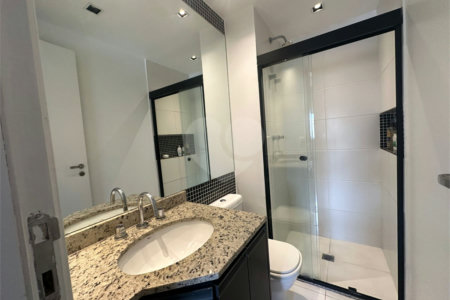 Apartamento à venda com 2 suítes em Vila Andrade, São Paulo, SP