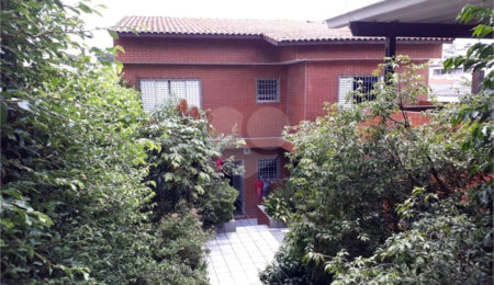 Sobrado à venda com 2 quartos em Vila dos Remédios, São Paulo, SP