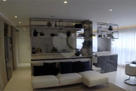 Apartamento à venda com 3 suítes em Jardim Aurélia, São Paulo, SP
