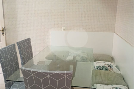 Casa à venda com 2 quartos no condomínio Cond Cesar Parque, Mogi das Cruzes - SP