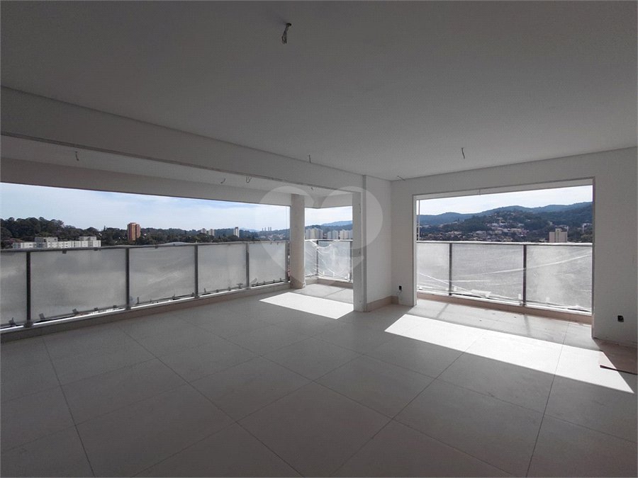 Apartamento à venda com 3 suítes em Jardim Leonor Mendes de Barros, São Paulo, SP