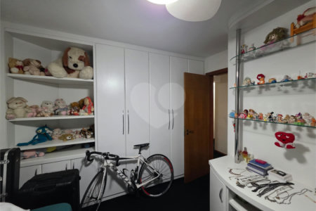 Apartamento à venda com 3 quartos, sendo 1 suíte,  em Santana, São Paulo, SP